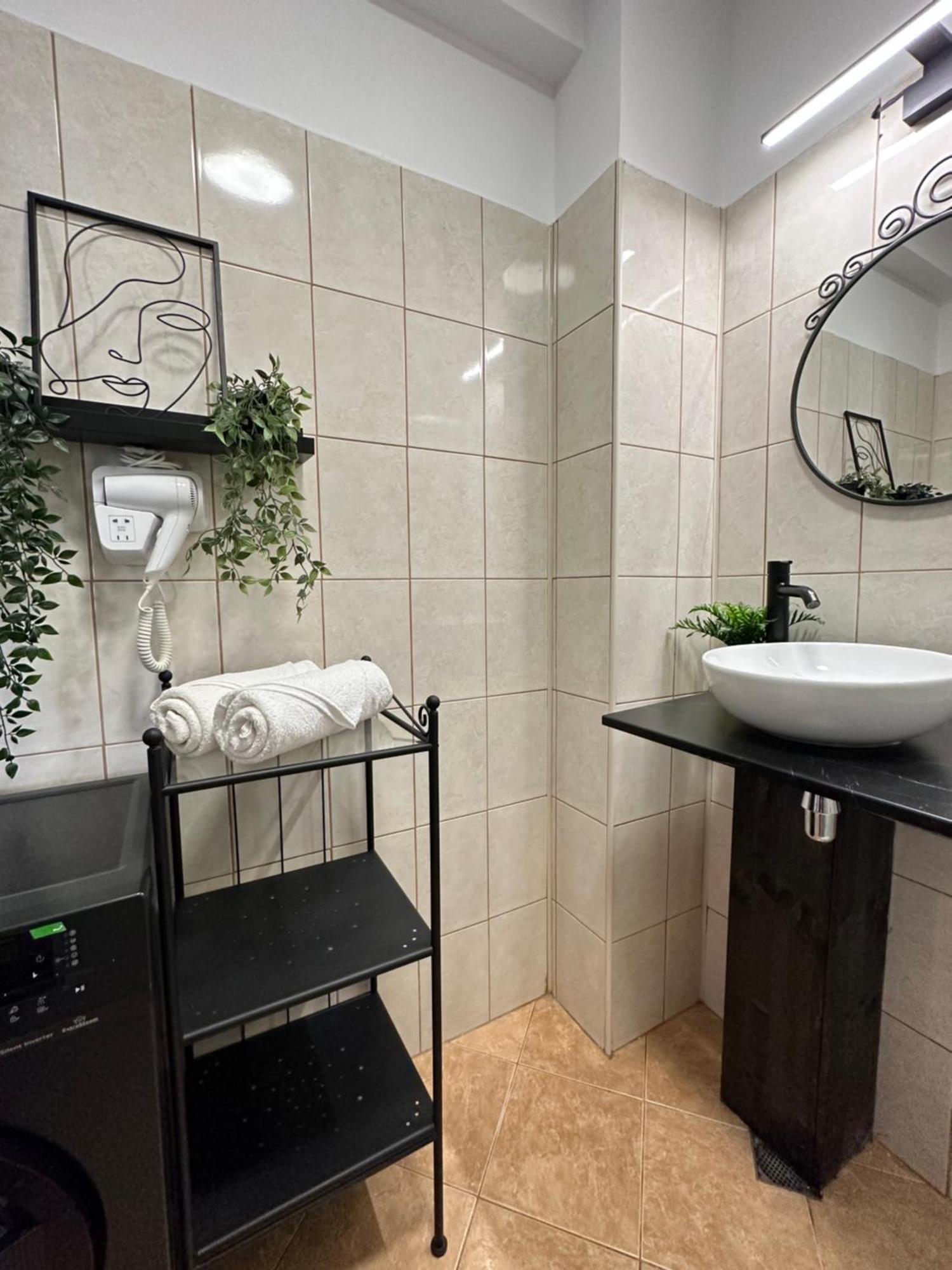 Central Studio Sapphire Apartament *
